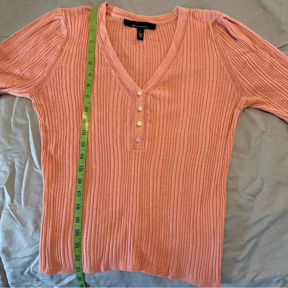 White House Black Market Peach Ribbed Blouse